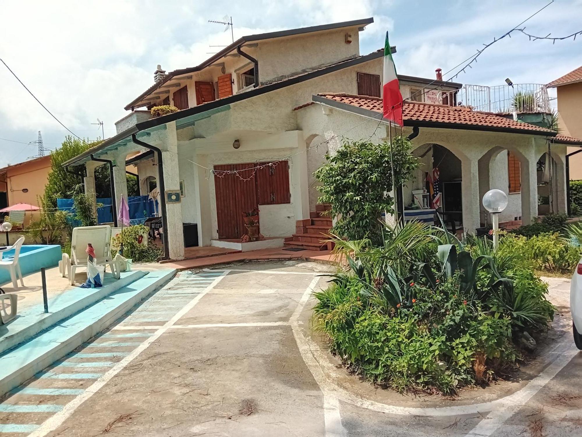 Sogno Vacanze Apartment Massa  Exterior photo